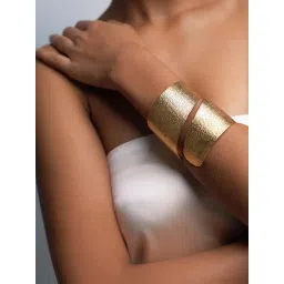 BaalaJewels Gold Pacific Wavie Bracelet-picture-13