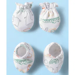 Babyhug 100% Cotton Knit Mittens & Booties Set with Animal Print - White-picture-28