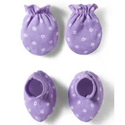 Babyhug 100% Cotton Knit Mittens & Booties Set with Floral Print - Purple-image-20