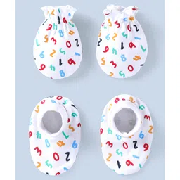 Babyhug 100% Cotton Mittens & Booties Set Numbers Print - White-picture-39