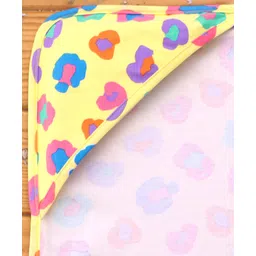 Babyhug Cotton Knit Hooded Wrapper With Animal Print L 76.5 x B 76.5 cm - Yellow image 5