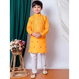 BAESD Boys Floral Embroidered Mandarin Collar Straight Kurta With Pyjama-picture-33