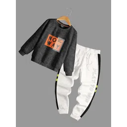 BAESD Boys Printed T-shirt With Trousers-picture-38