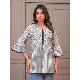 BAESD Floral Print Flared Sleeve Cotton Top-picture-28