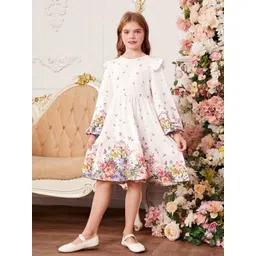 BAESD Floral Print Flutter Sleeve Fit & Flare Dress-picture-31