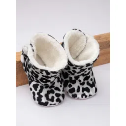 BAESD Girls Cotton Booties-picture-56