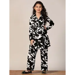 BAESD Girls Printed Shirt Collar Panelled Kurta With Trousers-picture-38
