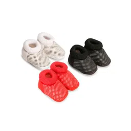 BAESD Infants Kids Pack Of 3 Printed Cotton Booties-picture-20