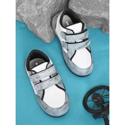 BAESD Kids Colourblocked Water Repellent Upper Comfort Insole Sneakers With LED Lights-image-14