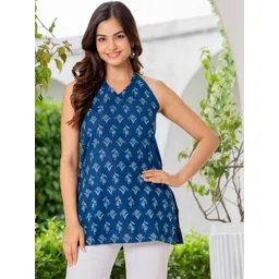 BAESD Women Ethnic Motifs Printed Halter Neck Pure Cotton Kurti-image-3