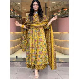 BAESD Women Ethnic Motifs Printed Regular Kurta with Palazzos & With Dupatta-image-10