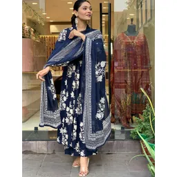 BAESD Women Floral Printed Regular Kurta with Palazzos & With Dupatta-picture-38