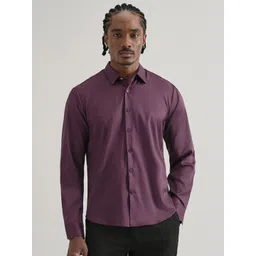Banana Club Regular Fit Classic Seamless Placket Casual Shirt-picture-16