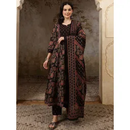 BANDIA Women Floral Printed Panelled Beads and Stones Pure Cotton Kurta with Trousers & With Dupatta-picture-24