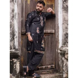 Bandidhari Fashion Men Floral Embroidered Thread Work Indie Florals Kurta-picture-21