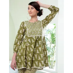 Bani Women Printed Pure Cotton Top With Trousers-picture-14