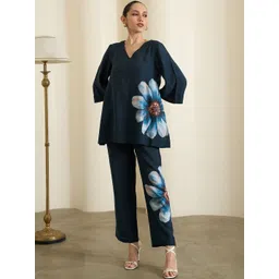 Bannos Swagger Floral Printed V-Neck Tunic & Trousers-picture-14