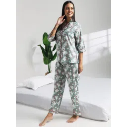 Bannos Swagger Women Printed Night suit image 4