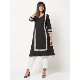 BARARA ETHNIC Side Slit Lace Insert Straight Kurta-picture-39