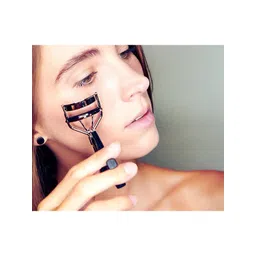 basicare Women Silver Euro Eyelash Curler With Black Plastic Handles image 5