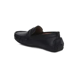 Bata Men's Black Loafers image 5