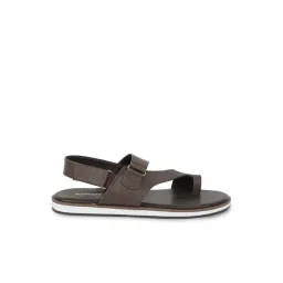Bata Men's Brown Back Strap Sandals-picture-40