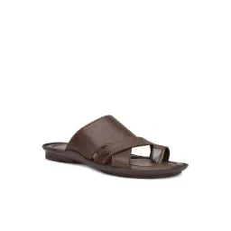 Bata Men's Brown Toe Ring Sandals image 2