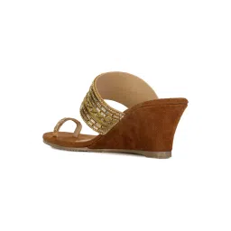 Bata Women's CANDACE TR E 23 Brown Toe Ring Wedges image 5