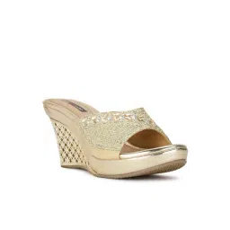 Bata Women's CLAUDIA E 23 Gold Ethnic Wedges-picture-18