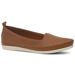 bata comfit Comfit Women's Slip-on Ballet Flat image 2