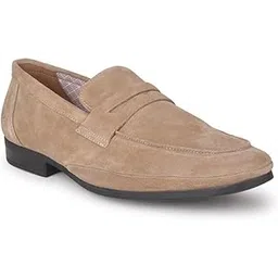 bata Men's Casual Loafers image 1