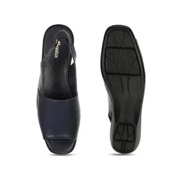 bata Women's Roselind Peep Toe Casual image 4