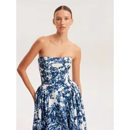 bebe Abstract Printed Strapless Fit & Flare Maxi Dress-picture-31