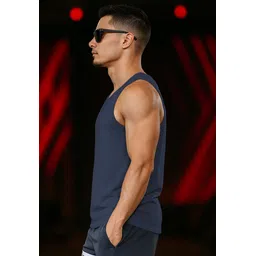 being wanted Men Vest image 3