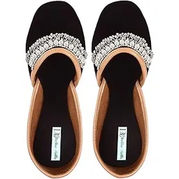 bellie bella Beautiful Ethnic Punjabi Valvet Jutti and Mojari-picture-51