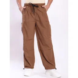 Bene Kleed Men Solid Loose Fit High-Rise Cotton Cargo Trouser-picture-40