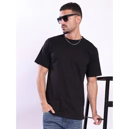 Bene Kleed Men Solid Round Neck Cotton T-shirt image 1