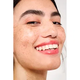 Benefit Cosmetics Dew-La-La Liquid Glow image 2