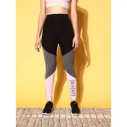 Berrylush Women Stylish Black Colourblocked All in the Details Tights-picture-38