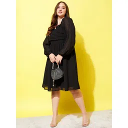 Berrylush Curve Plus Size Sweetheart Neck Georgette Fit & Flare Dress-picture-31