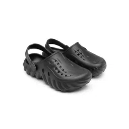 BERSACHE Men Texterd Ultra Soft Clogs-picture-22