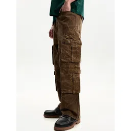 Bershka Men Mid-Rise Relaxed Cotton Cargos-picture-10