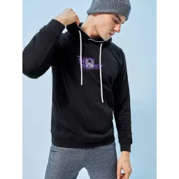 Bewakoof Black Regular Fit The Warrior King Printed Hooded Sweatshirt-picture-32
