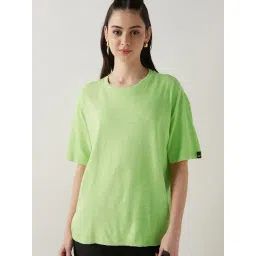 Bewakoof Green Oversized Solid T-Shirt-image-33