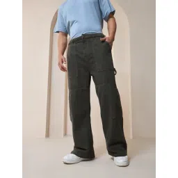 Bewakoof Green Straight Fit Solid Jeans-image-5