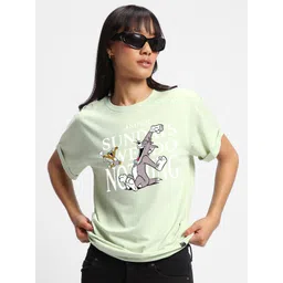 Bewakoof Green Tom & Jerry Printed Short Sleeves Pure Cotton Relaxed Fit T-shirt-image-23