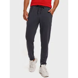 Bewakoof Men Navy Blue Solid Straight-Fit Joggers-picture-13