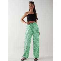 Bewakoof Official Looney Tunes Women's Green All Over Printed Wide Leg Pyjamas image 4