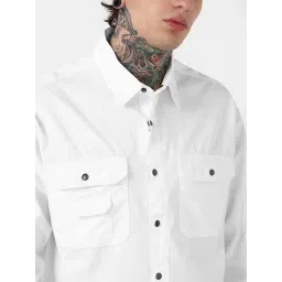 Bewakoof White Cotton Loose Fit Shirt image 4