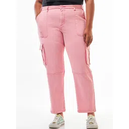Bewakoof Plus Women Mid-Rise Cotton Plain Cargos Trousers-picture-17